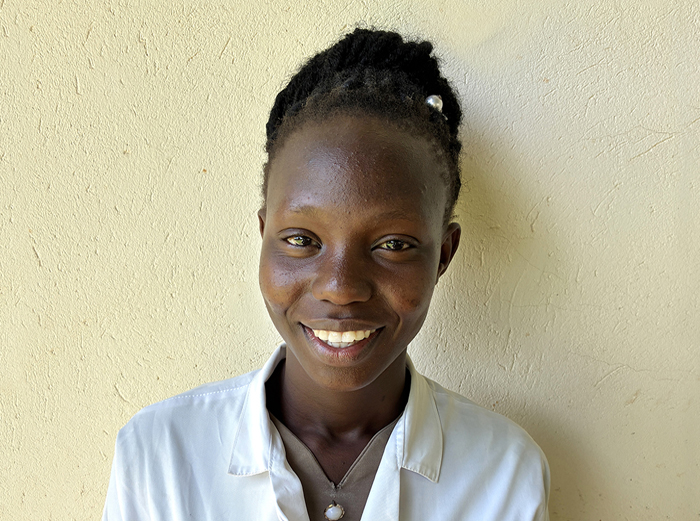 Fahzilah Akol